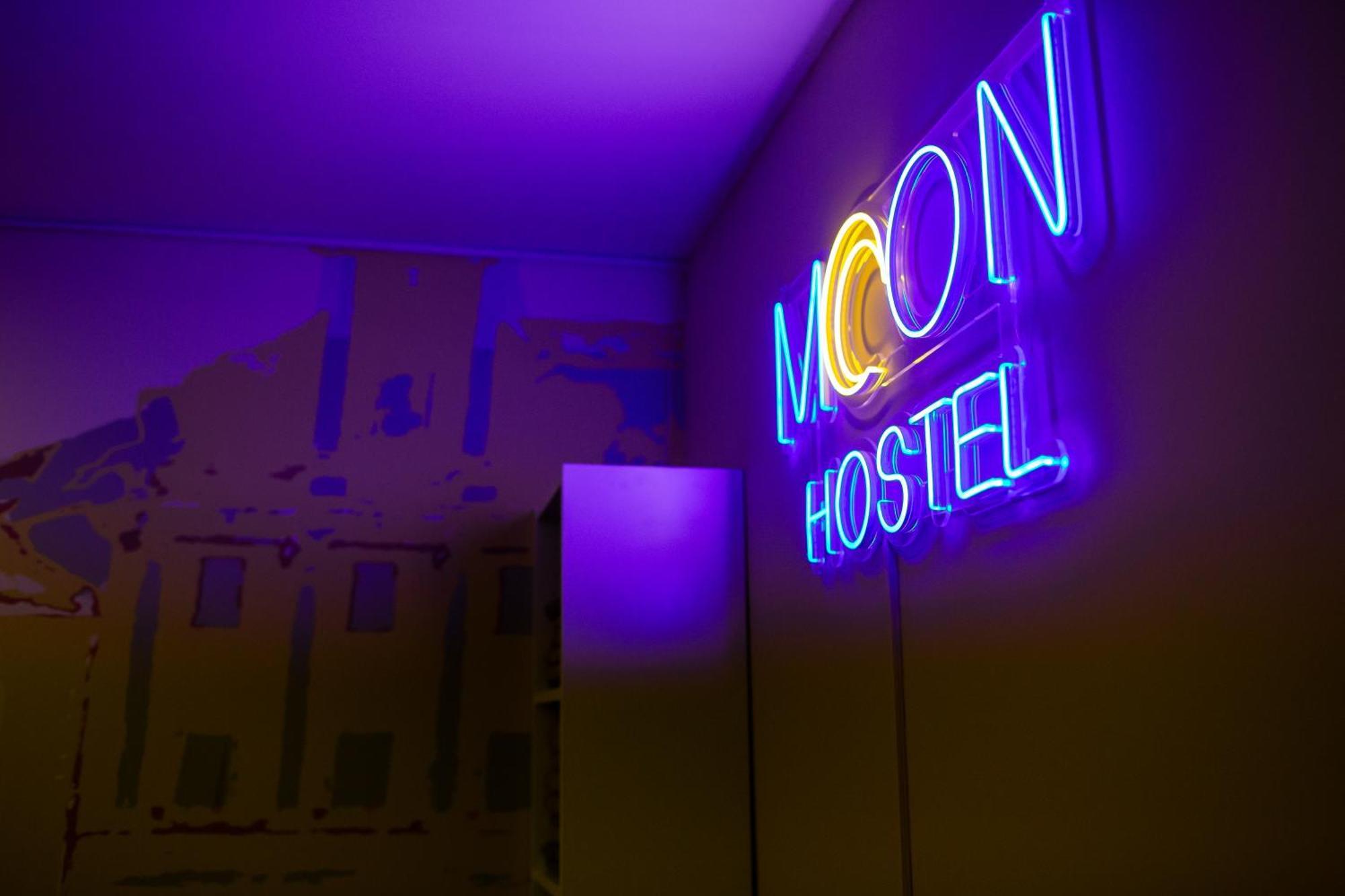 Moon Hostel Wrocław Kültér fotó